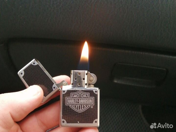 Зажигалка zippo