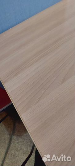 Письменный стол