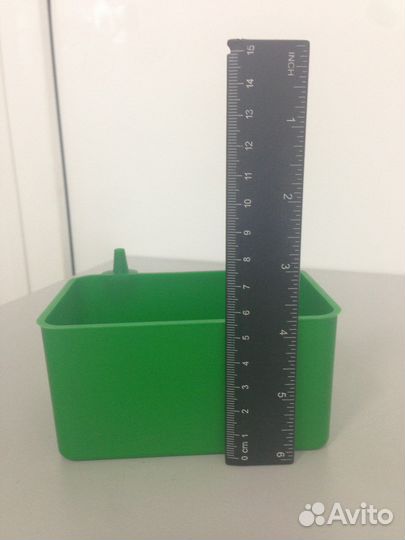 Поилка-кормушка