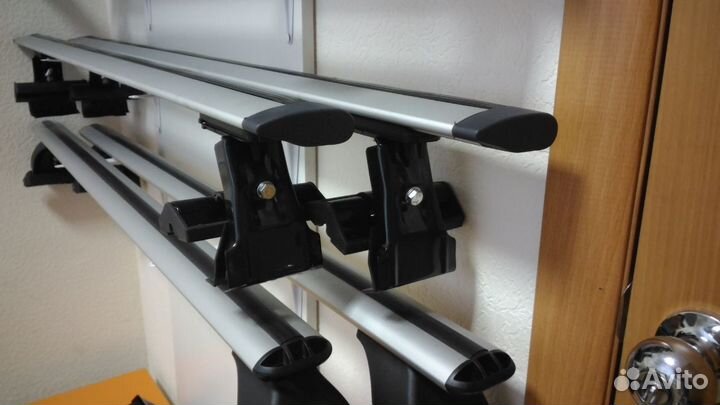 Багажник на крышу автомобиля