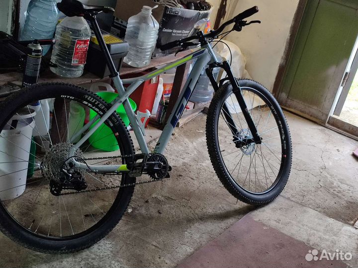 Велосипед gt avalanche