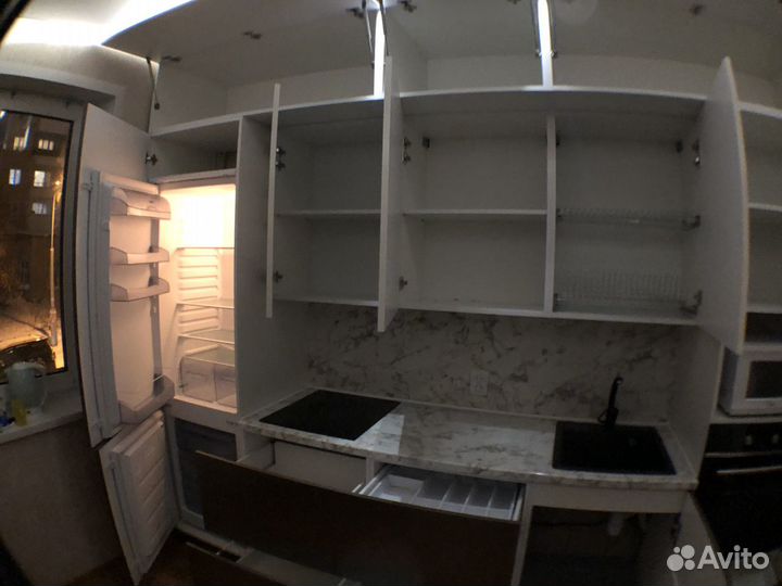 Кухня Blum Камень фасады AGT 3,1м от производителя