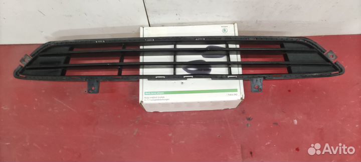 Решетка переднего бампера Kia Optima 4