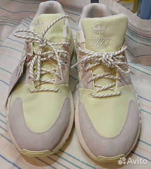 Кроссовки adidas