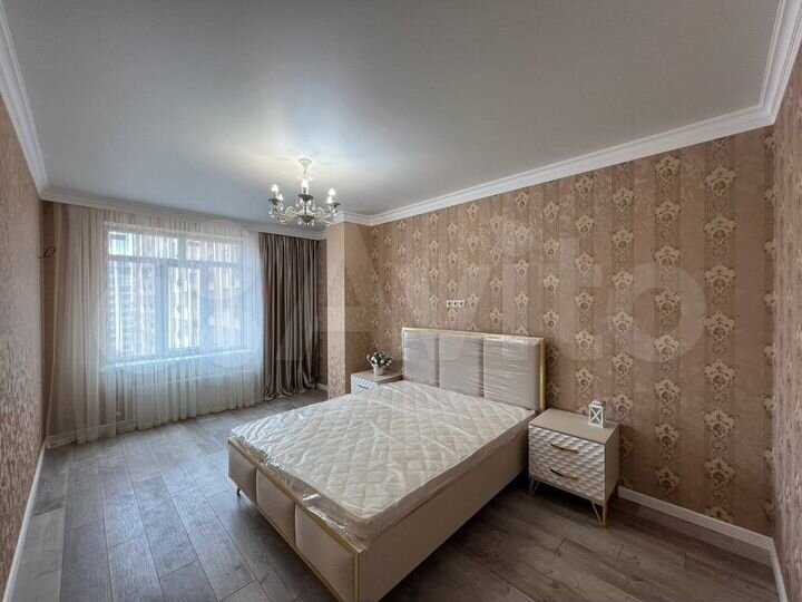 2-к. квартира, 70 м², 7/11 эт.