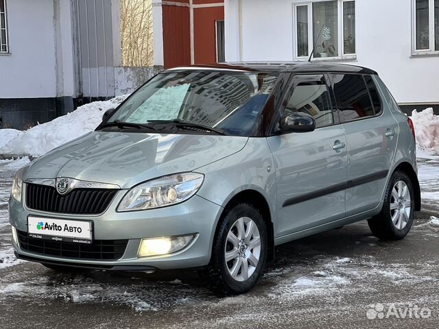 Skoda Fabia 1.6 AT, 2010, 186 516 км купить в Москве | Автомобили | Авито