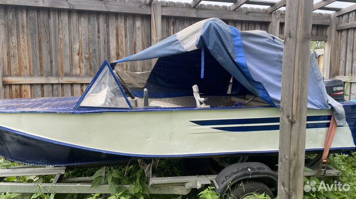 Продам лодку смотором Ямаха