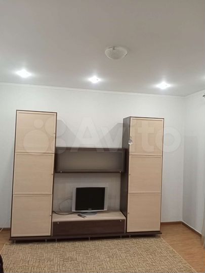 1-к. квартира, 33 м², 8/10 эт.