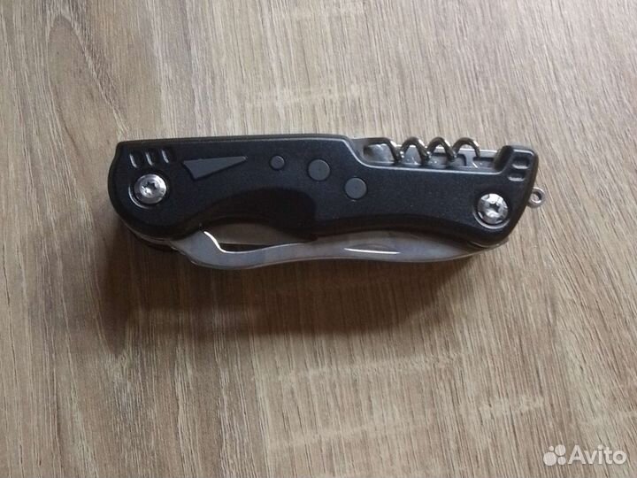 Складной нож мультитул
