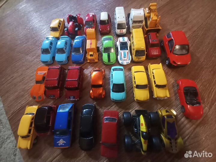 Машинки металлические