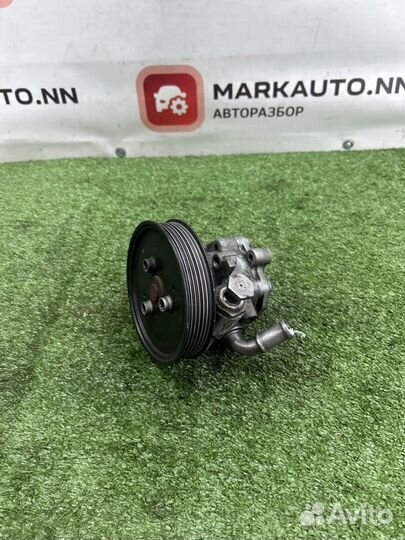 Насос гур Audi Q7 4L 3.0 дизель CAS 2008