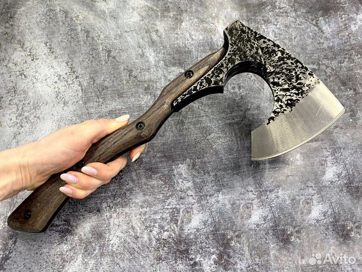 Топор Сварог в Чите