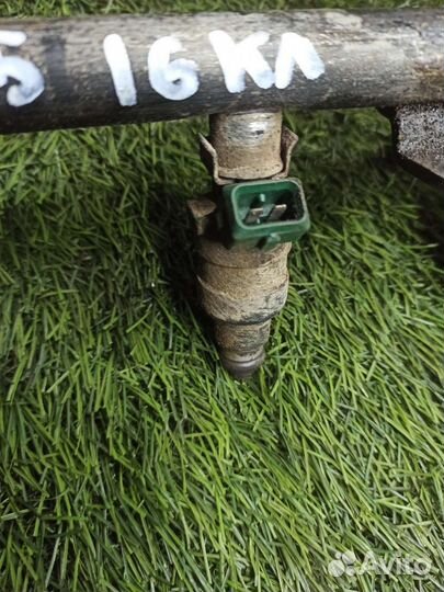 Топливная рампа с форсунками Daewoo Nexia