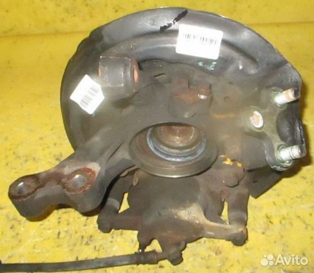 Ступица Toyota Carina ST215 3S-FE