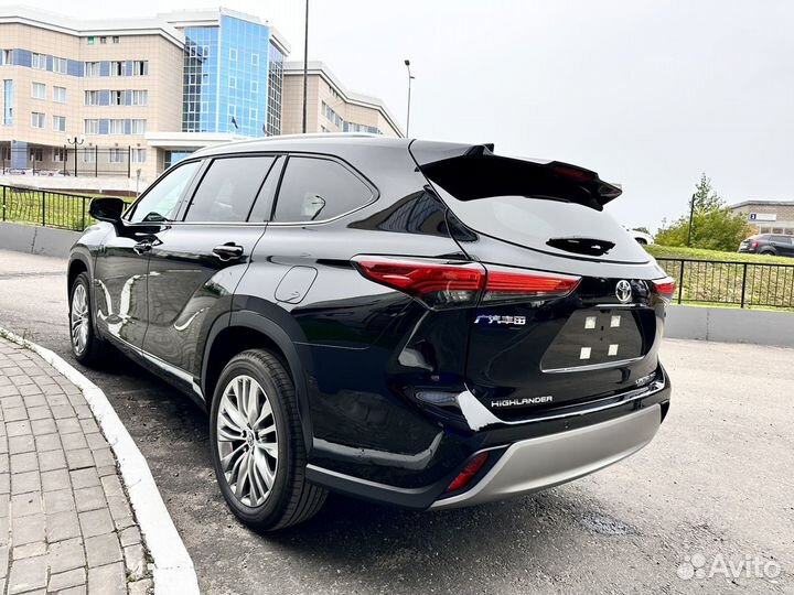 Toyota Highlander 2.0 AT, 2024, 25 км