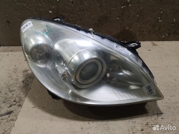 Фары Mercedes-Benz B-Class w245