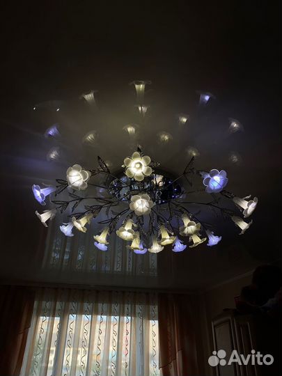 Люстра потолочная