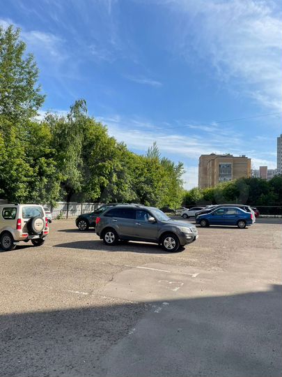 Машиноместо, 16 м²