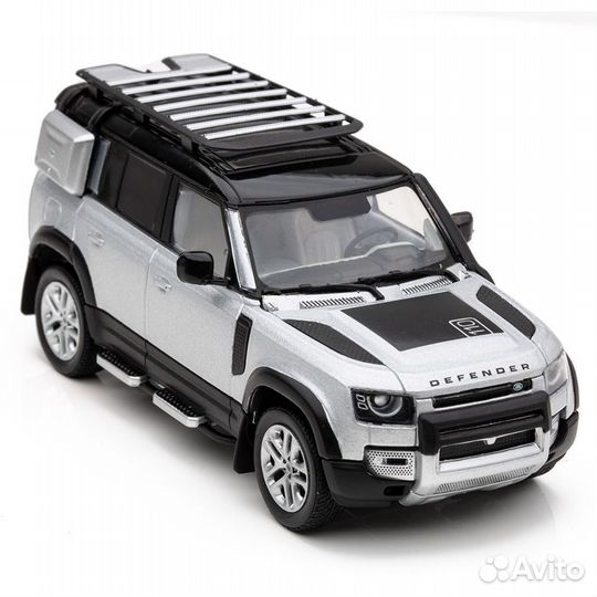 Масштабная модель Defender 110 2020- Silver