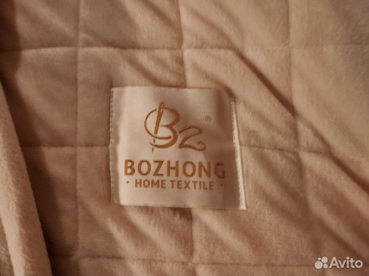 Пледы и покрывало