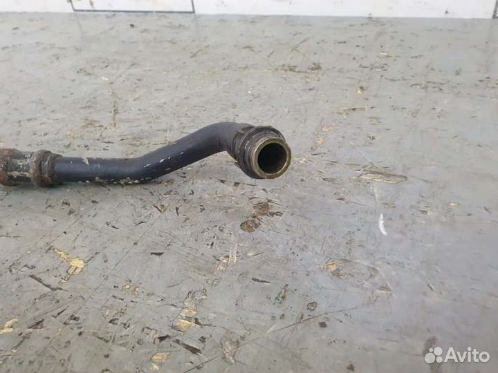 Патрубок охлаждения Land Rover Range Rover Vogue