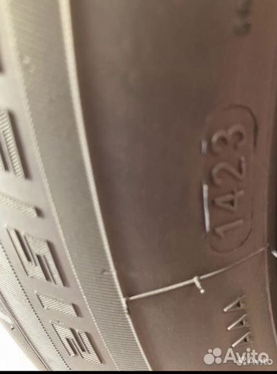 Windforce Catchfors UHP 215/55 R17