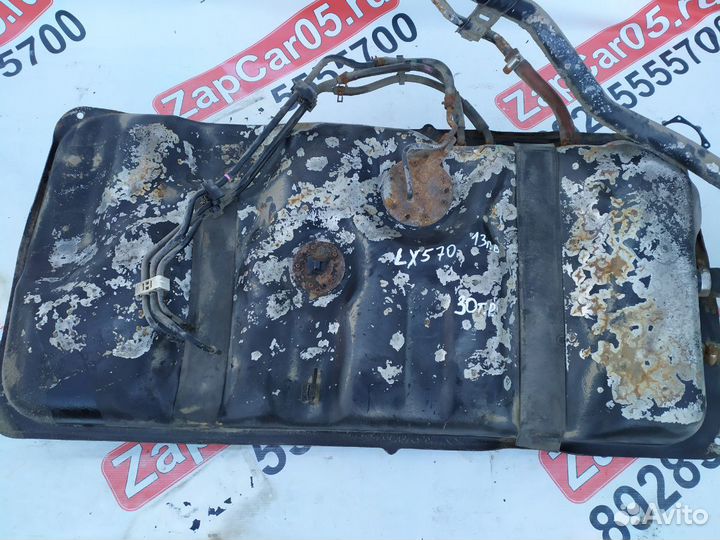 Lexus LX 570 топливный бак