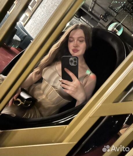 Певица на праздник