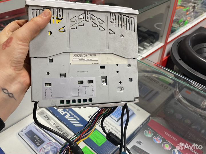 Магнитофон alpine