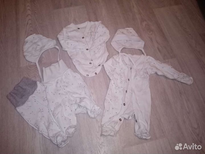 Вещи для недоношеного малыша