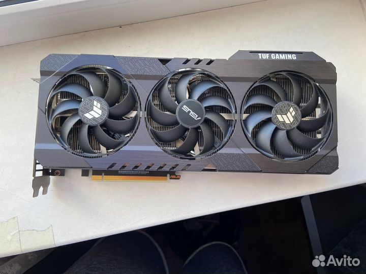 Asus GeForce RTX 3060 TUF gaming OC V2 12G