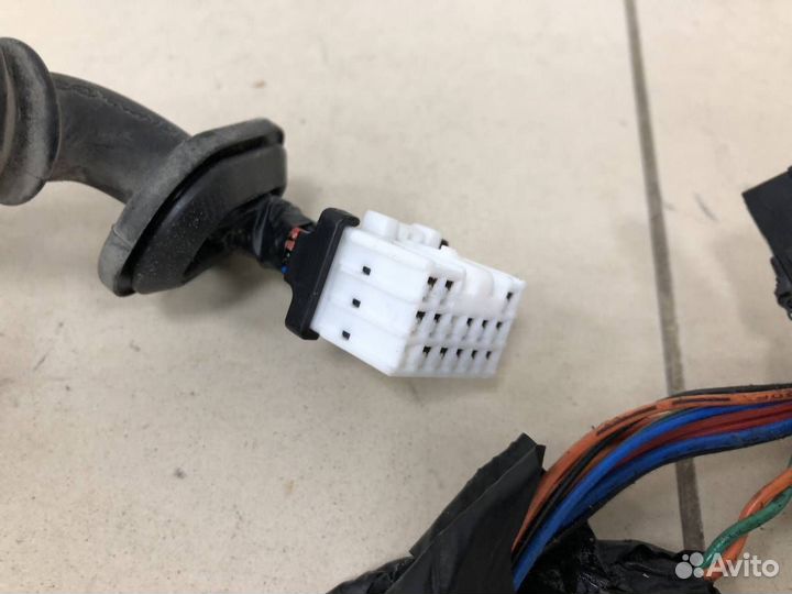 Проводка двери Hyundai ix35 LM 2010-2015