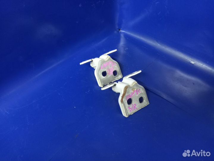 Петля двери задней правой LADA Largus I