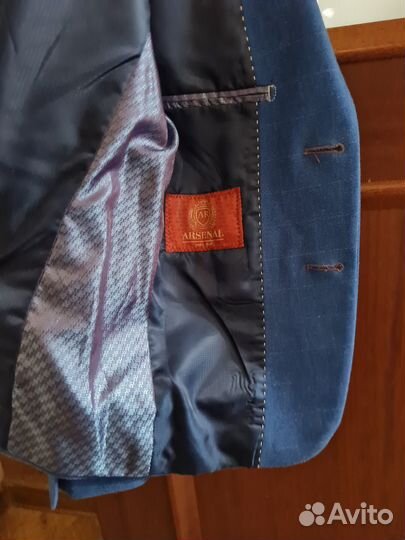 Продам пиджак для мальчика, р.122