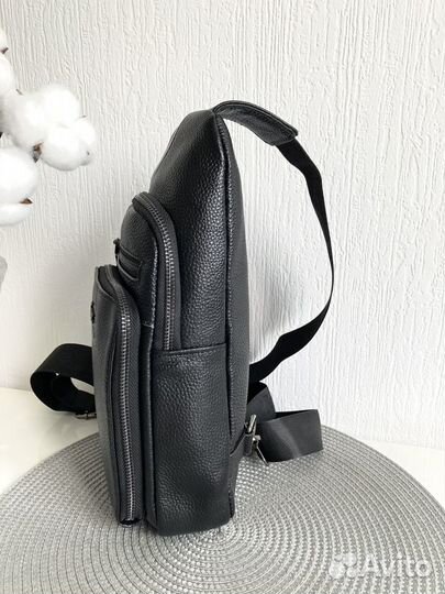 Мужская кожаная сумка Lacoste Lux sling