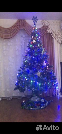 Елка искусственная