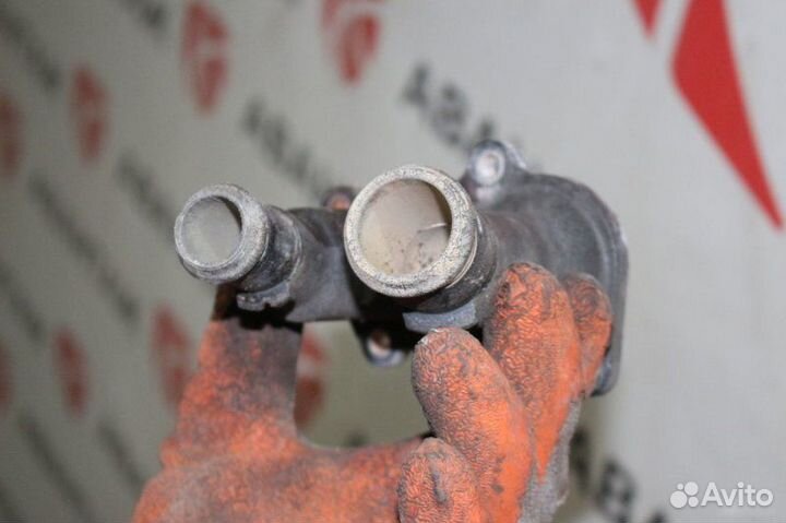 Корпус термостата Ford Fusion 1