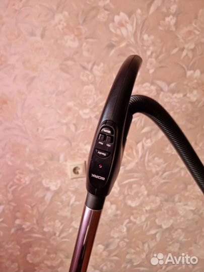 Пылесос Bork v504