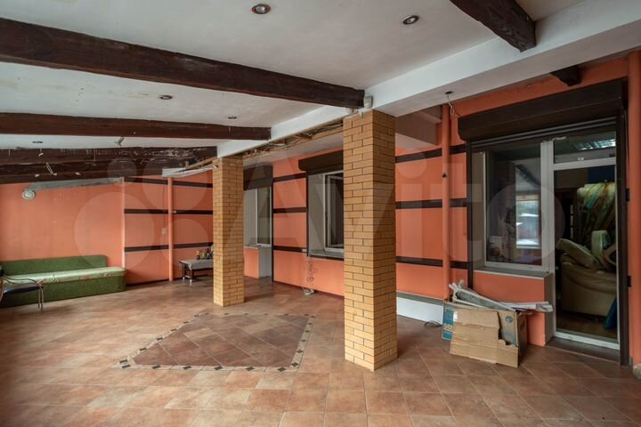 4-к. квартира, 144 м², 1/5 эт.