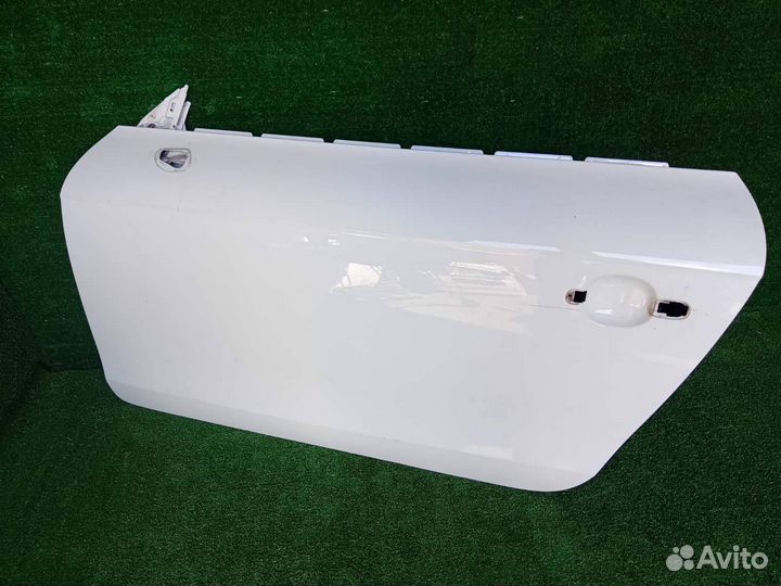 Дверь боковая передняя левая Audi Tt 8J BWA (2.0T)