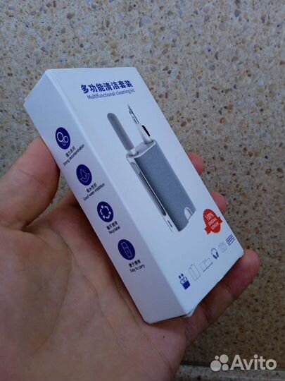 Щетка для чистки гарнитуры и телефонов