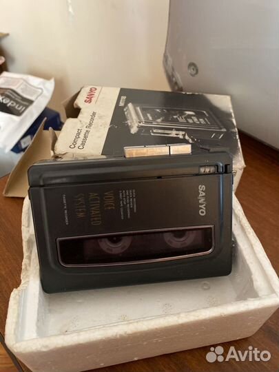 Диктофон Sanyo