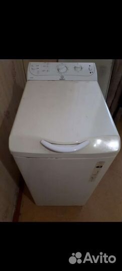 Стиральная машина с вертикальной загрузкой