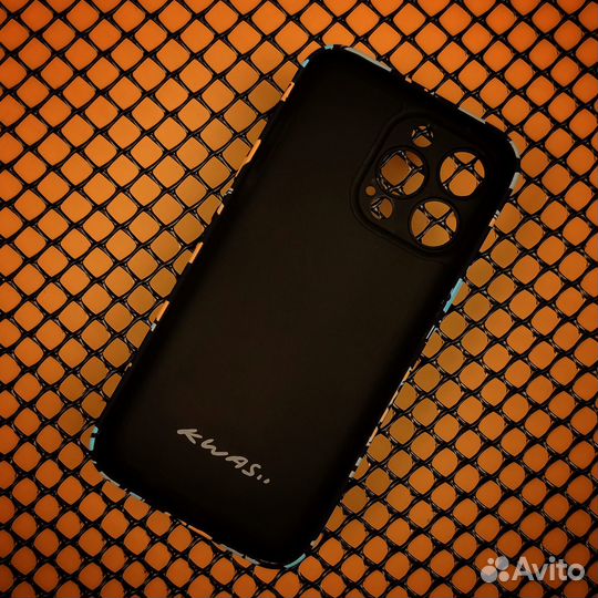 Чехлы на iPhone 13 Pro (Магазин)