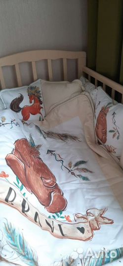 Комплект белья в детскую кроватку