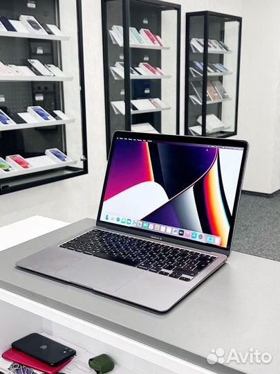 MacBook Air 13 2020 i5 8 gb / 500 gb рассрочка