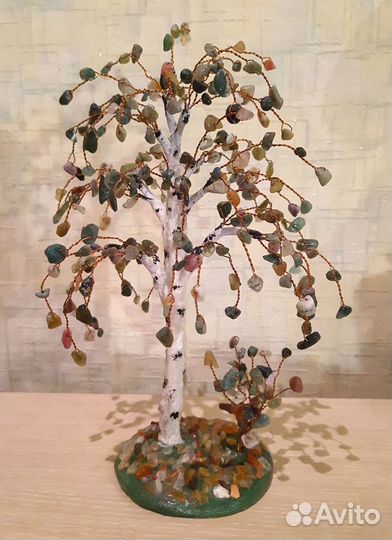 Деревья из натуральных камней