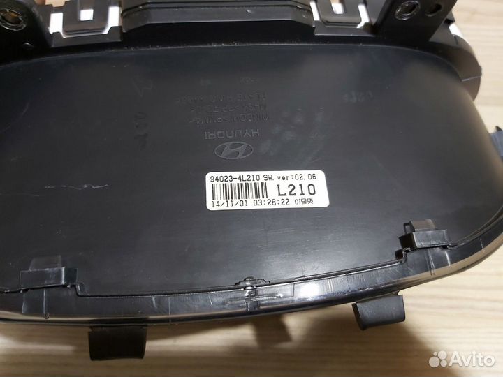 Панель приборов Hyundai Solaris АКПП