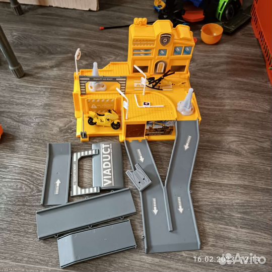 Детские игрушки