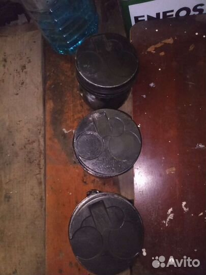 Поршень в сборе с шатуном Mitsubishi Pajero 4M40